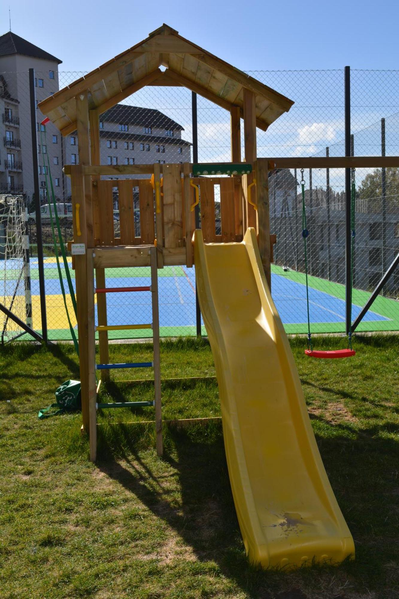 קופאוניק Lola Apartman Milmari & Residence Hill מראה חיצוני תמונה