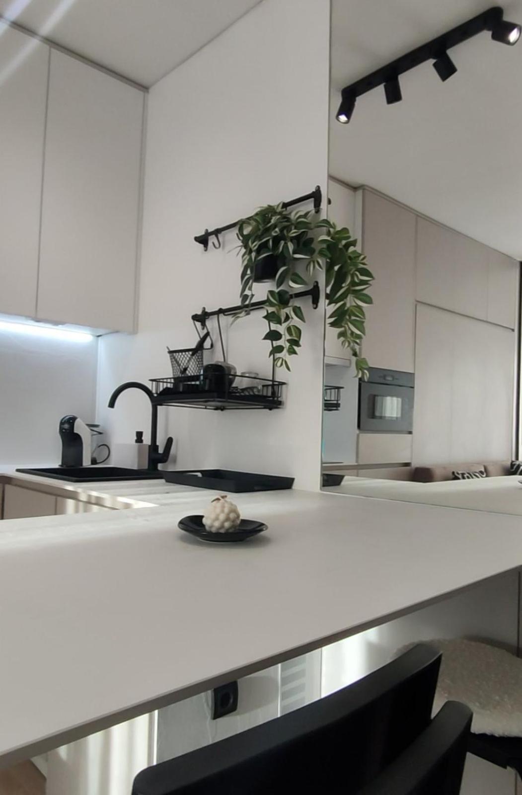 קופאוניק Lola Apartman Milmari & Residence Hill מראה חיצוני תמונה